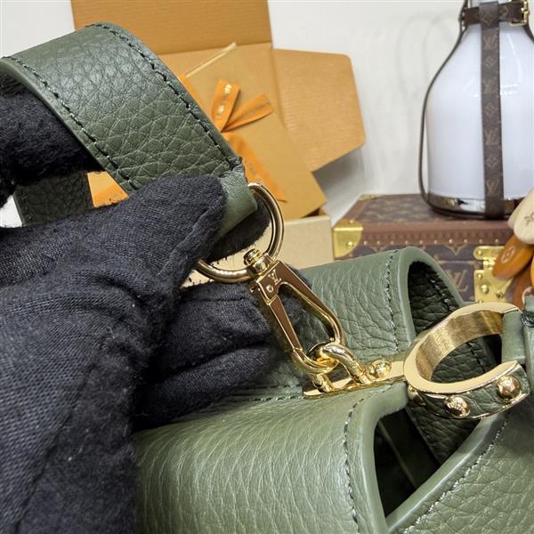 2026120164254267 250